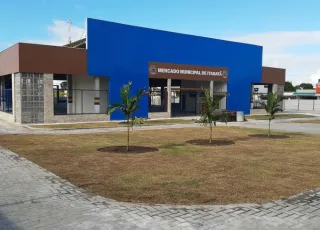 Reunião com feirantes marca os últimos ajustes antes da grande inauguração do Mercado Municipal de Itabatã