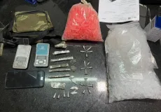 Rondas policiais terminam com dupla detida e drogas apreendidas em Eunápolis