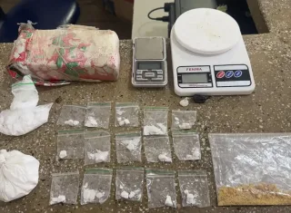 RONDESP apreende mais de 700 gramas de drogas durante patrulhamento em Teixeira de Freitas