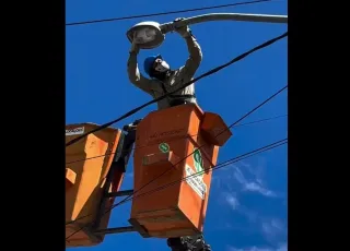 Ruas mais iluminadas: Prefeitura de Lajedão coloca equipes nas ruas e amplia manutenção da iluminação pública