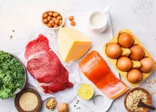 Saiba mais sobre os cuidados com a alimentação durante a menopausa