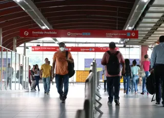 São Paulo volta a obrigar uso de máscaras contra covid-19