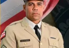 Sargento da PM, esposa e funcionária morrem após batida entre carro e caminhão na Bahia; filhos do casal ficaram feridos