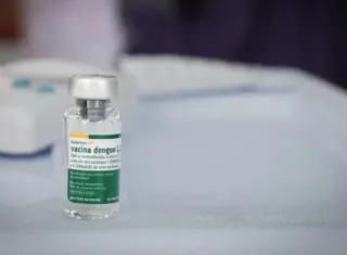 Secretaria da Saúde do Estado da Bahia inicia distribuição de vacina contra a dengue produzida pelo Instituto Butantan