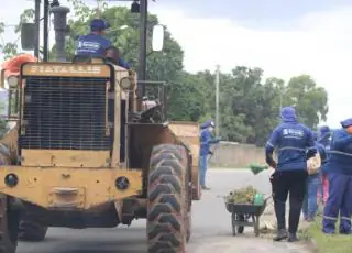 Secretaria de Obras de Itamaraju realiza com sucesso o Mutirão de Limpeza no Bairro de Fátima