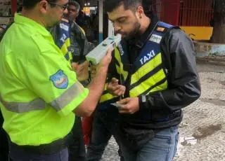 Secretaria de Segurança e Cidadania realiza operação preventiva contra o uso de álcool por motoristas de ônibus, taxistas e mototaxistas