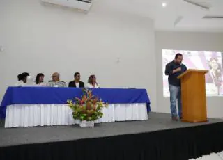 Secretário de Educação faz a abertura da III Conferência Municipal de Educação de Teixeira de Freitas