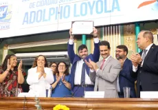 Secretário de Relações Institucionais, Adolpho Loyola recebe Título de Cidadão de Salvador 