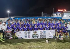 Seleção de Teixeira de Freitas avança para as semifinais da Copa Consórcio Construir e convoca torcida
