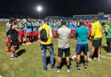 Seleção de Teixeira de Freitas inicia preparação para a Copa Construir 2026 com primeiro treino no Tomatão