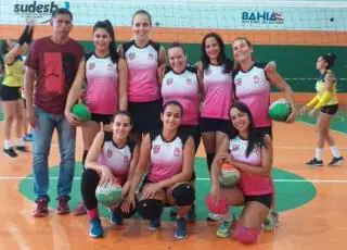Seleção de voleibol feminino conquista o título do 1º Zonal da Liga de voleibol do Extremo Sul