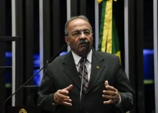 Senado: Chico Rodrigues retifica pedido de licença de 90 para 121 dias