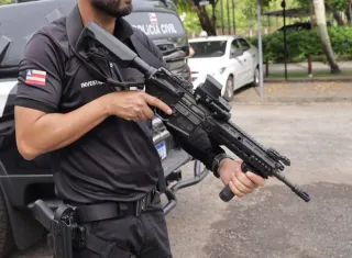 Servidor é preso por suspeita de estupro contra detentas em Bom Jesus da Lapa