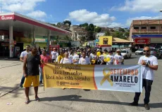 Setembro Amarelo: Prefeitura Municipal realiza caminhada e panfletagem pelas ruas de Medeiros Neto
