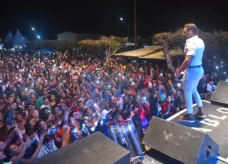 Show de Pablo consolida o aniversário de 60 anos de Lajedão como a maior festa do município