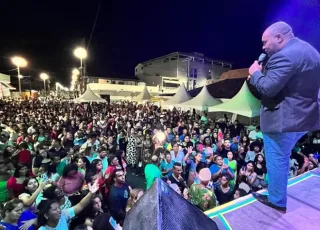 Show gospel com Gerson Rufino e bandas locais são atrações religiosas no aniversário de Mucuri