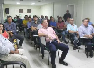 Sicoob Extremo Sul faz assembleia com delegados para prestação anual de contas