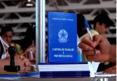 SineBahia de Teixeira de Freitas divulga 95 novas vagas de emprego