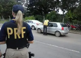 Sistema de alerta instantâneo para recuperação de carros roubados é ferramenta na PRF