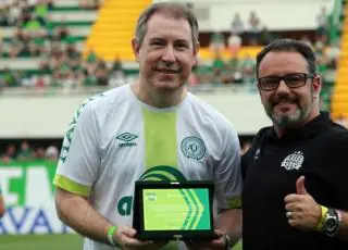 Sobrevivente de acidente da Chape, Rafael Henzel morre aos 45