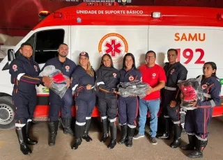 Socorristas do SAMU de Mucuri recebem novos uniformes