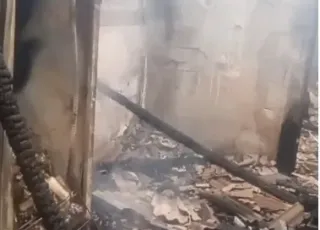 “Sozinho é difícil. Juntos é possível.” Alcobaça se une apoio a empresário que teve pizzaria  destruido pelo fogo