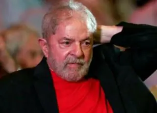 STJ reduz pena de Lula de 12 para 8 anos de prisão no caso do triplex