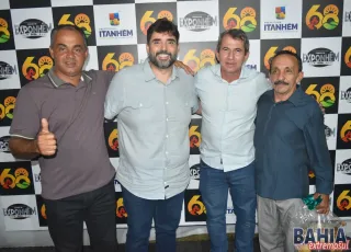 Sucesso de público: 3ª noite da 24ª Exponhém reúne multidão e grandes shows