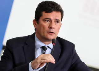 Suposto ‘jantar secreto’ azedou as relações entre Moro e Bolsonaro