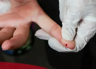 SUS passa a oferecer teste rápido de dengue