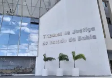 Suspeitas de grilagem, corrupção e agiotagem levam TJ-BA a afastar três juízes em Porto Seguro