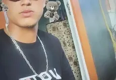 Suspeito de crimes de homicídio é morto em confronto com a polícia no Bairro Castelinho. Submetralhadora é apreendida 