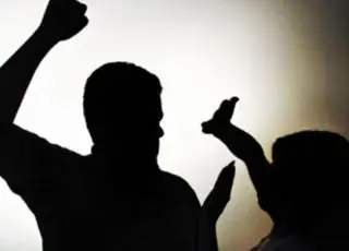 Suspeito de deixar ex em coma após agressões, mata mulher após ser solto da cadeia