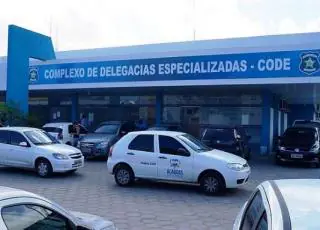 Suspeito de estuprar enteada de 11 anos é preso após ser espancado por vizinhos