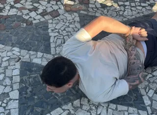Suspeito de integrar facção criminosa é preso em Porto Seguro, ele é investigado por sequestrar, torturar e matar rival por dívidas de drogas