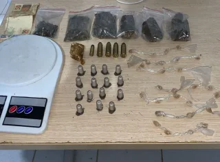 Suspeito de tráfico é preso pela PM em Medeiros Neto