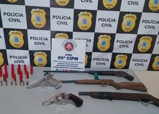 Suspeito é baleado durante operação conjunta do PETO e Polícia Civil; 05 armas foram aprendidas, em Nova Viçosa