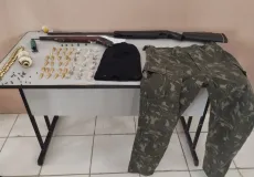 Suspeito é detido com drogas e armas em Medeiros Neto
