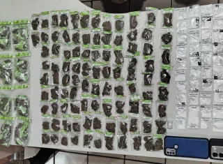Suspeito tenta fugir da PM, mas é preso com grande quantidade de drogas em Posto da Mata