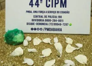 Suspeitos de tráfico de drogas fogem do PETO e caem de moto; um foi preso e o outro fugiu