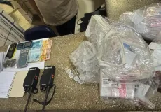 Suspeitos tentam fugir da PM, mas acabam conduzidos por tráfico de drogas em Teixeira de Freitas