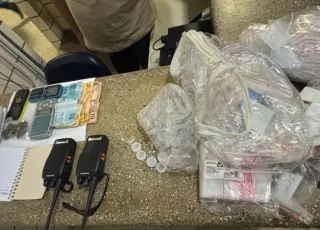Suspeitos tentam fugir da PM, mas acabam conduzidos por tráfico de drogas em Teixeira de Freitas