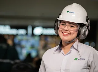 Suzano abre mais de 100 vagas para Programa de Estágio Técnico em sete estados do Brasil