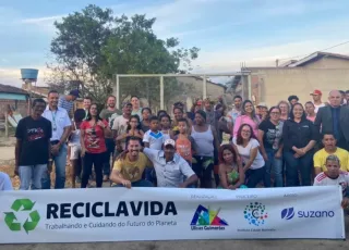 Suzano apoia grupo de coletores de resíduos em Teixeira de Freitas