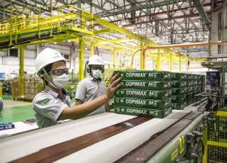 Suzano comercializa 11,9 milhões de toneladas de celulose e papéis em 2022