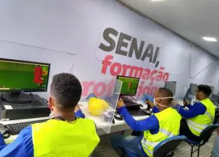 Suzano forma 3ª turma de Operadores de Máquinas Florestais na Bahia