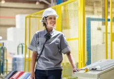 Suzano: Vagas de trabalho em Mucuri e Salvador