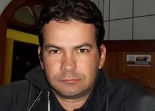 Taxista é encontrado morto dentro do banheiro de casa em Medeiros Neto