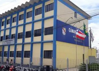 TCM rejeita contas da Câmara de Teixeira de Freitas