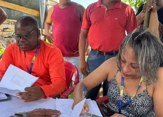 Tecnicos do Governo chegam a Prado para definir situação jurídica da área da Basevi